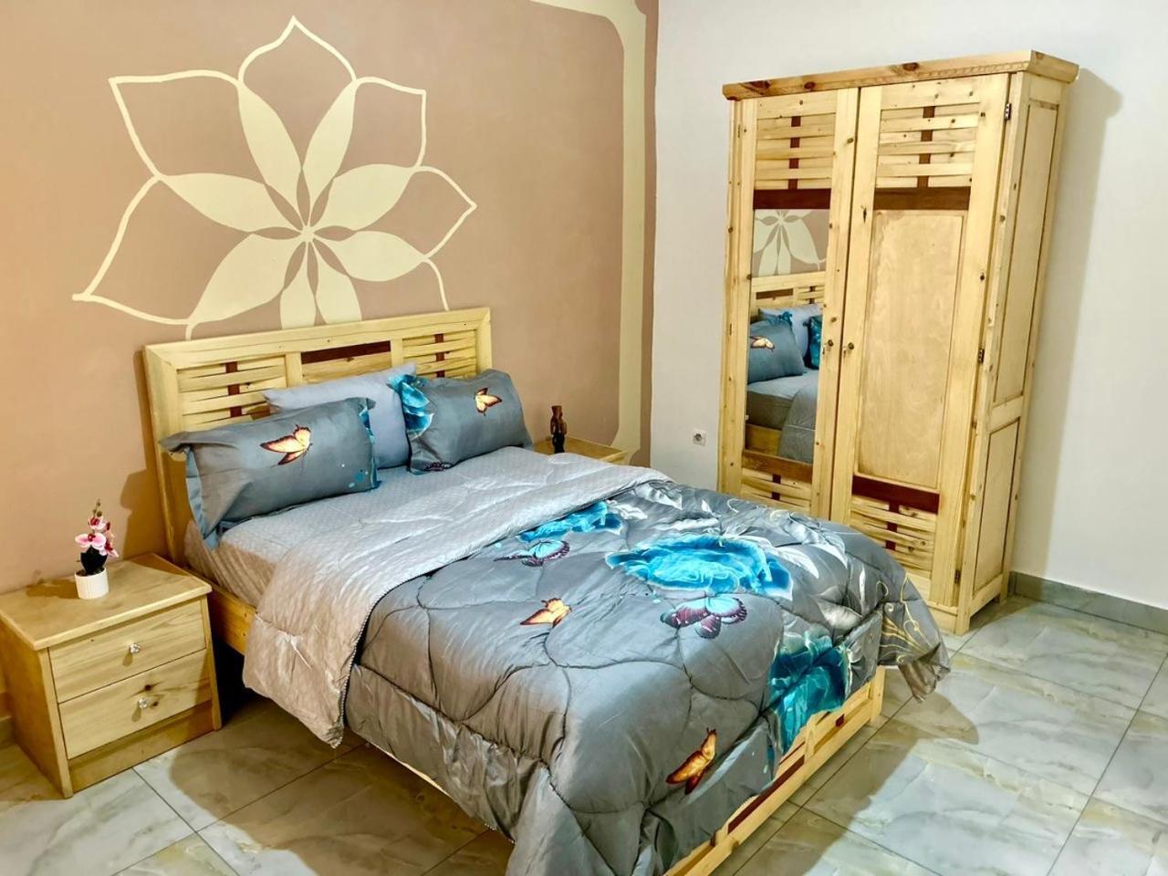 Large 3 Bedroom Dakar