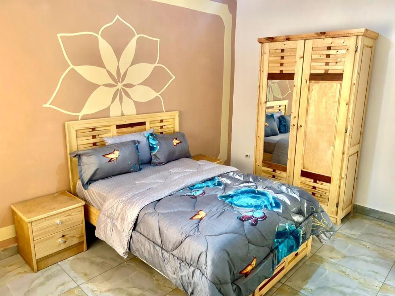 Large 3 Bedroom Dakar